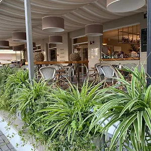 hotel-arena.hotelslidodijesolo.com/